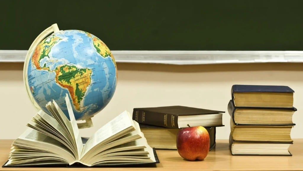 Chemistry to Start in Grade 7 as Georgia Updates School Curriculum