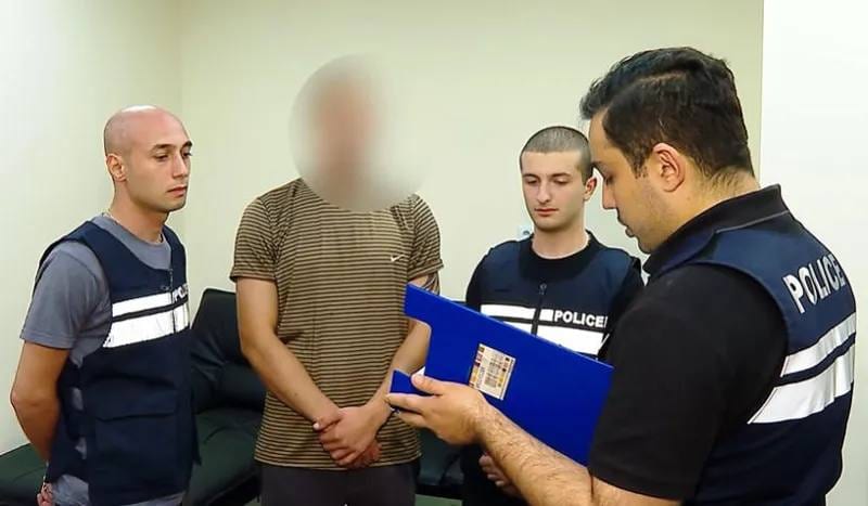 Police detain repeat offender after knife robbery of foreigners in Tbilisi
